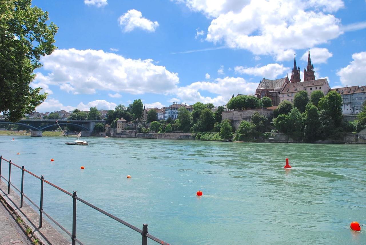 Riverside Basel Exterior photo